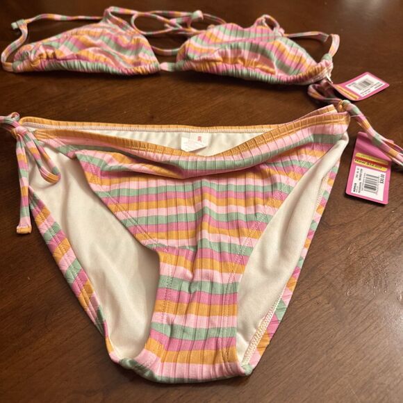 Ninety Nine Junior’s Triangle Bikini Top XXL & Bottom XL - Picture 4 of 6